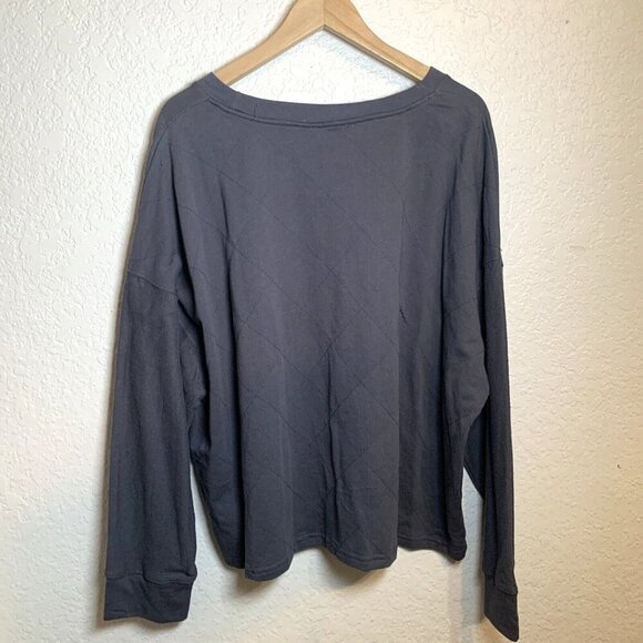 Umgee Women’s Top Dark Gray Sweat Top With Diamond Pattern 2XL Activewear - Picture 8 of 12